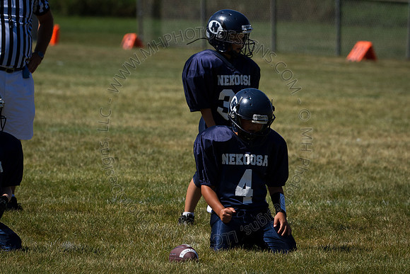 PeeWee Jr White [08-27-11]-102