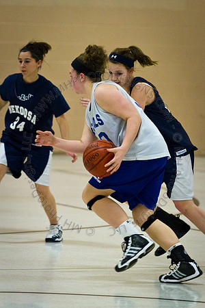 Nekoosa AMS Girls B-Ball 2011 (8th Grade)-037
