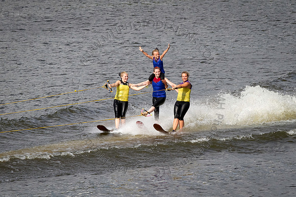 Aqua Skiers 2013-014