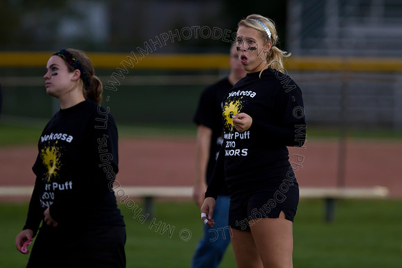 Nekoosa Powder Puff Football 2010-075