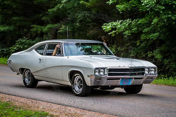 Car Cruise 2012-108