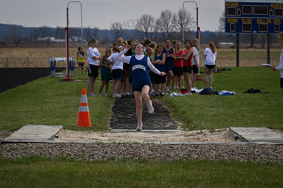 AMS Track Meet [04-18-11]-002