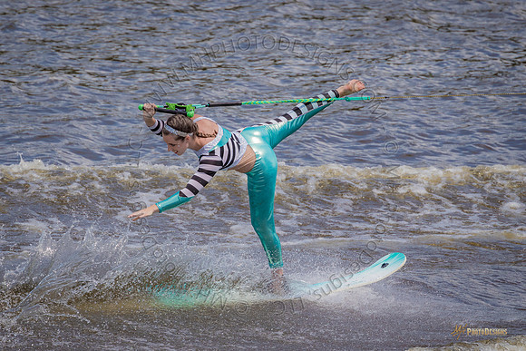 Kate Draeger - Swivel 2017-020