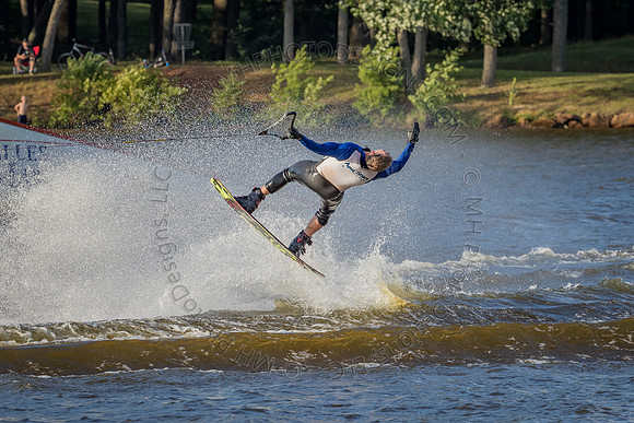 Aqua Skiers Show 07-17-16-028