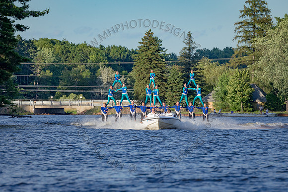 Aqua Skiers Show 07-17-16-193