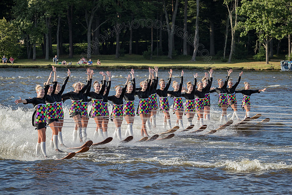 Aqua Skiers Show 07-17-16-017