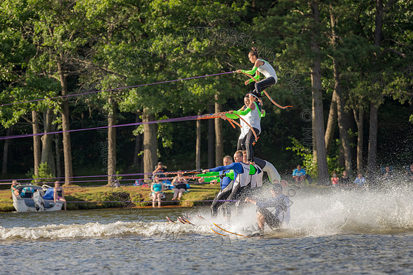 Aqua Skiers Show 07-17-16-044