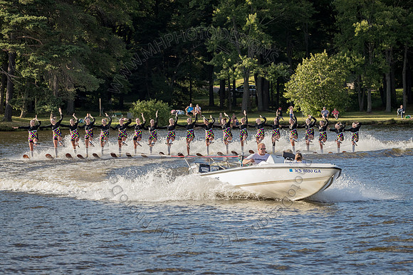 Aqua Skiers Show 07-17-16-014