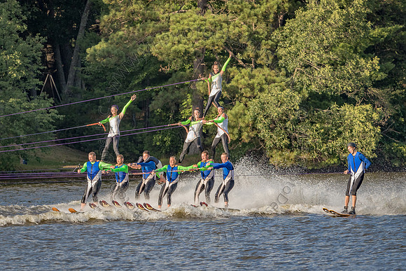 Aqua Skiers Show 07-17-16-041