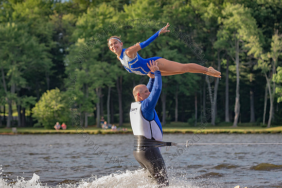 Aqua Skiers Show 07-17-16-140